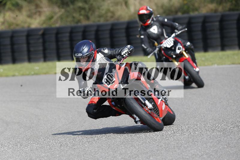 /45 10.08.2025 Plüss Moto Sport ADR/Einsteiger/706